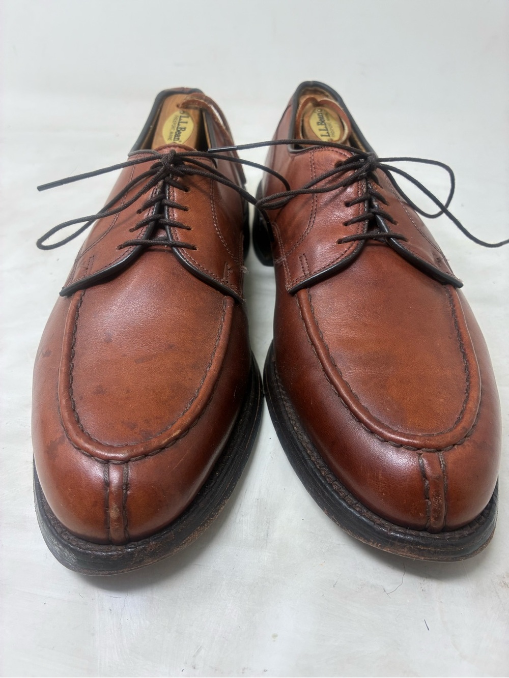 Allen Edmonds Men’s Brown Leather Lace-Up Dress Shoes